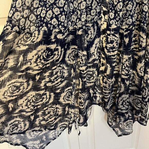 Patterned Handkerchief Dress - Picture 2 of 5